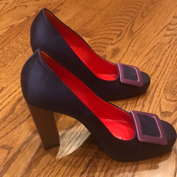 Roger Vivier Shoes - Roger Vivier